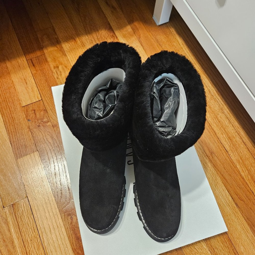 Boots, Aaron